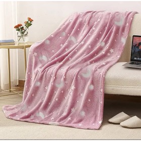 Koc swięcące w ciemności