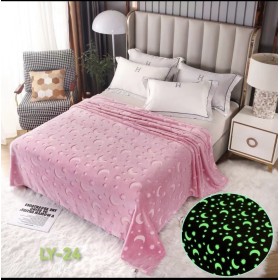 Koc swięcące w ciemności